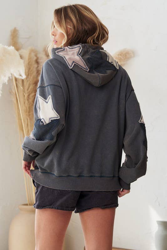 MINERAL WASHED LONG SLEEVE STAR PATCHED HOODIE