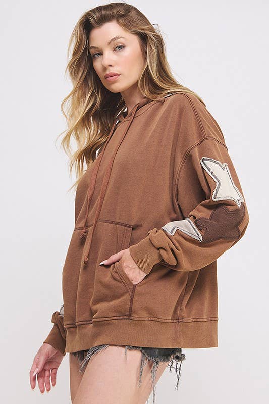 MINERAL WASHED LONG SLEEVE STAR PATCHED HOODIE