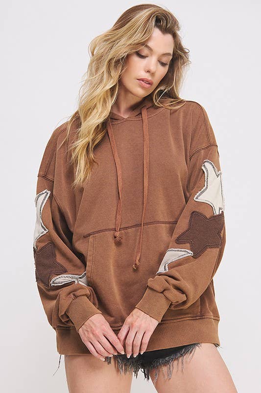 MINERAL WASHED LONG SLEEVE STAR PATCHED HOODIE